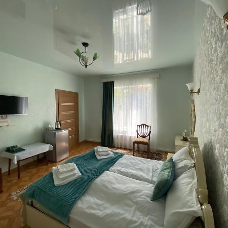 Hestia Hotel Gyumri Exterior photo
